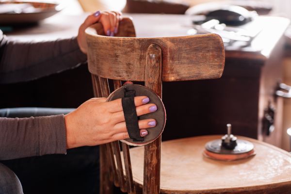 Chair Sanding